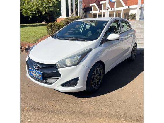 HYUNDAI HB20 1.0 COMFORT PLUS 12V FLEX 4P MANUAL HYUNDAI HB20 1.0 COMFORT PLUS 12V FLEX 4P MANUAL